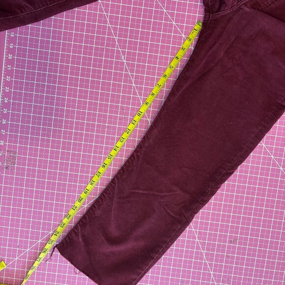 Levis Burgundy Courduroy Ribcage Straight cropped pant - Picture 6 of 7